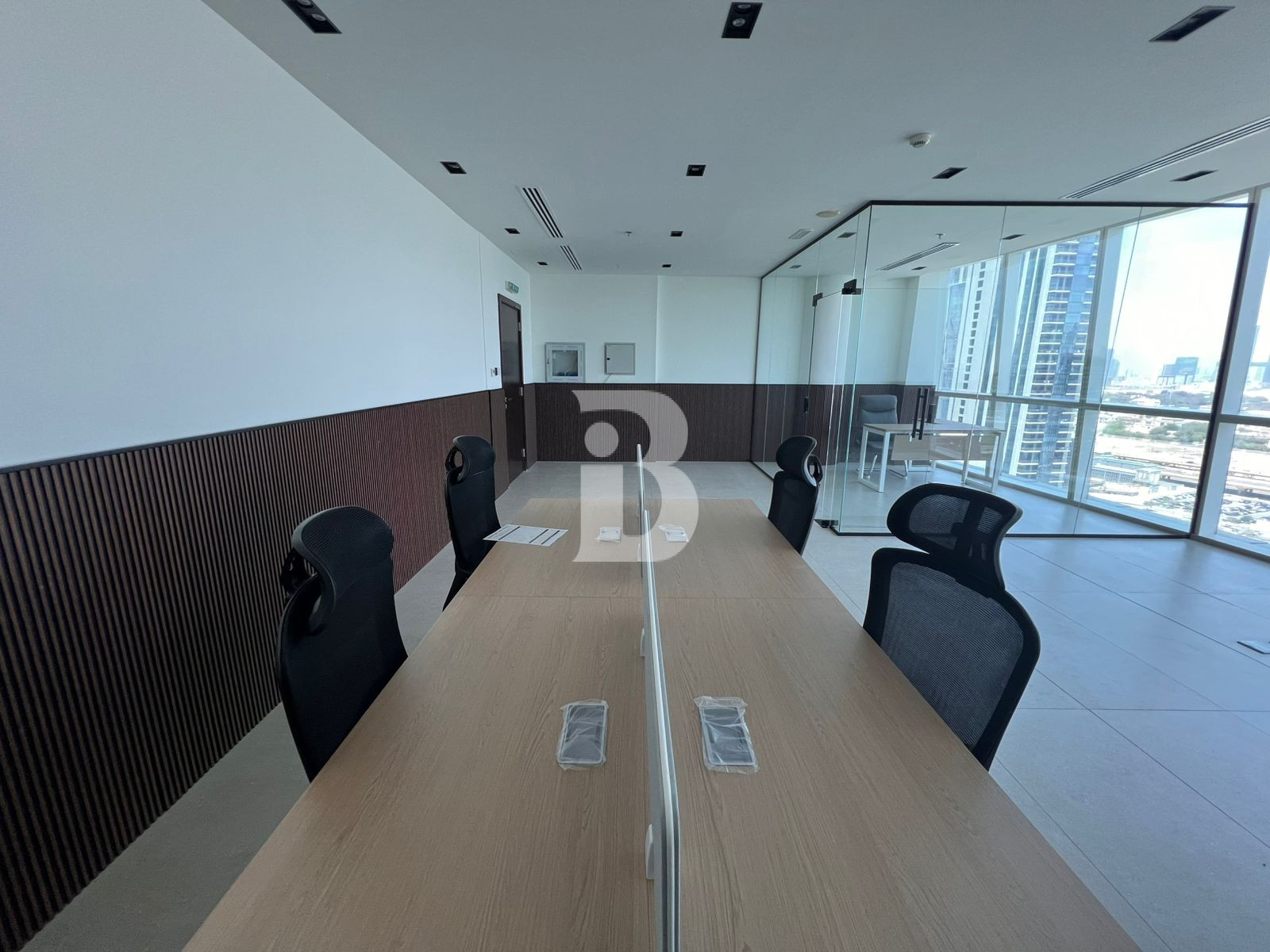 Vacant | Canal Facing | Great Value Deal