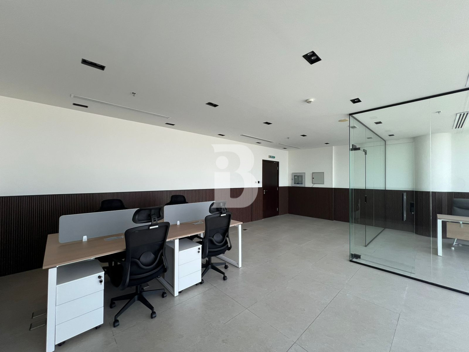 Vacant | Canal Facing | Great Value Deal