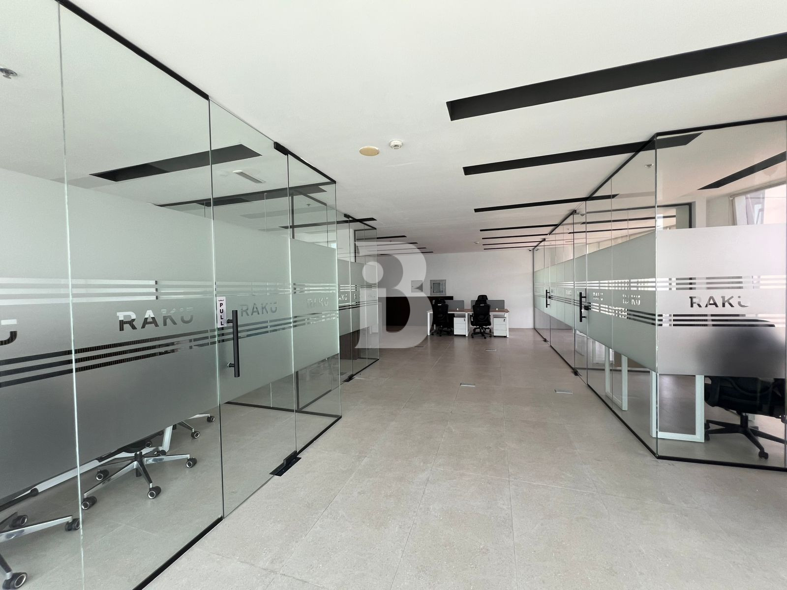 Furnished Office | Spectacular Canal View