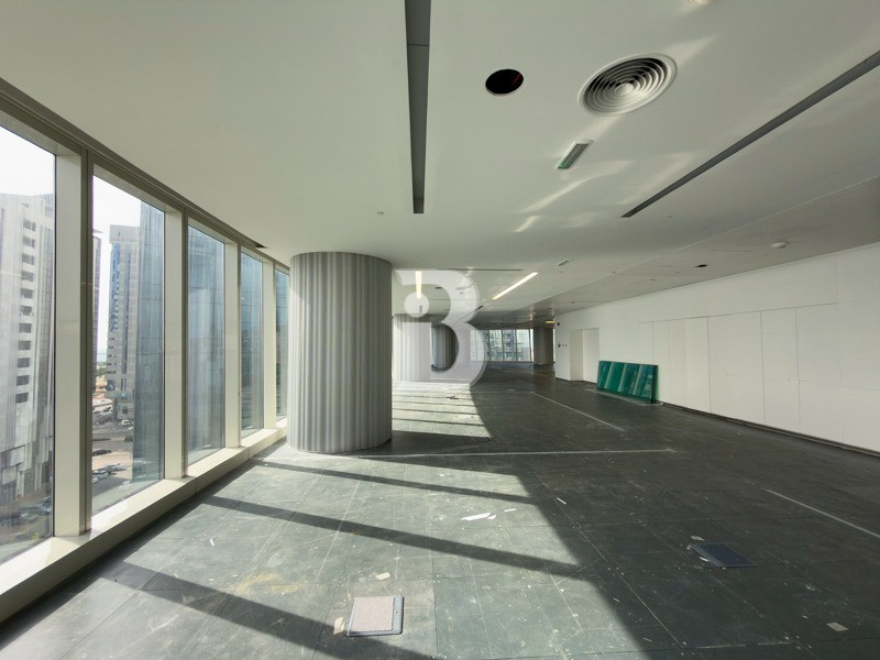 Ready to Move| Luxury Fitted Office|Prime Location