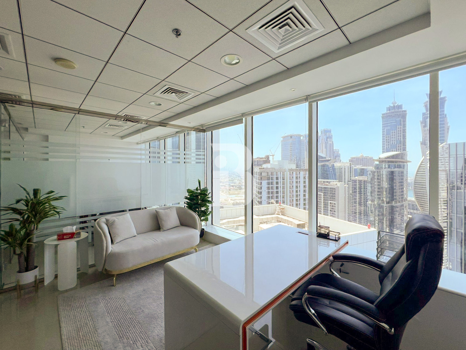 GRADE A TOWER | VACANT | FULLY FURNISHED