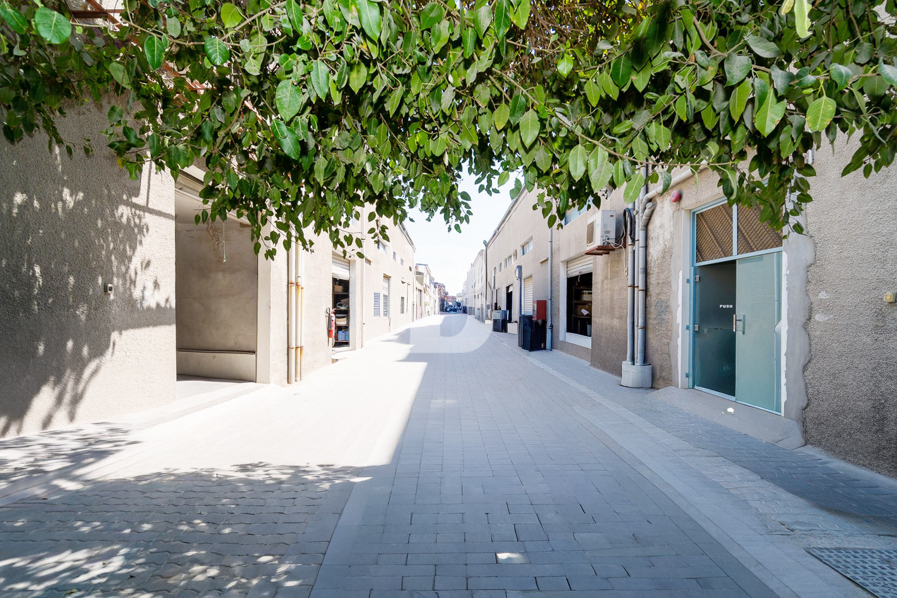 Newly Renovated Warehouse for Rent | DIP2 1