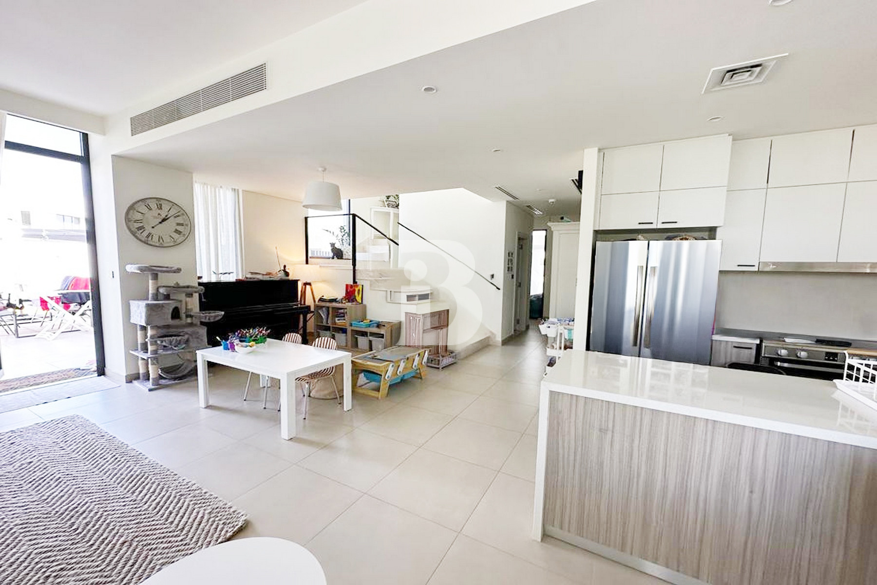 3BR | Furnished | Private Pool | Upgraded