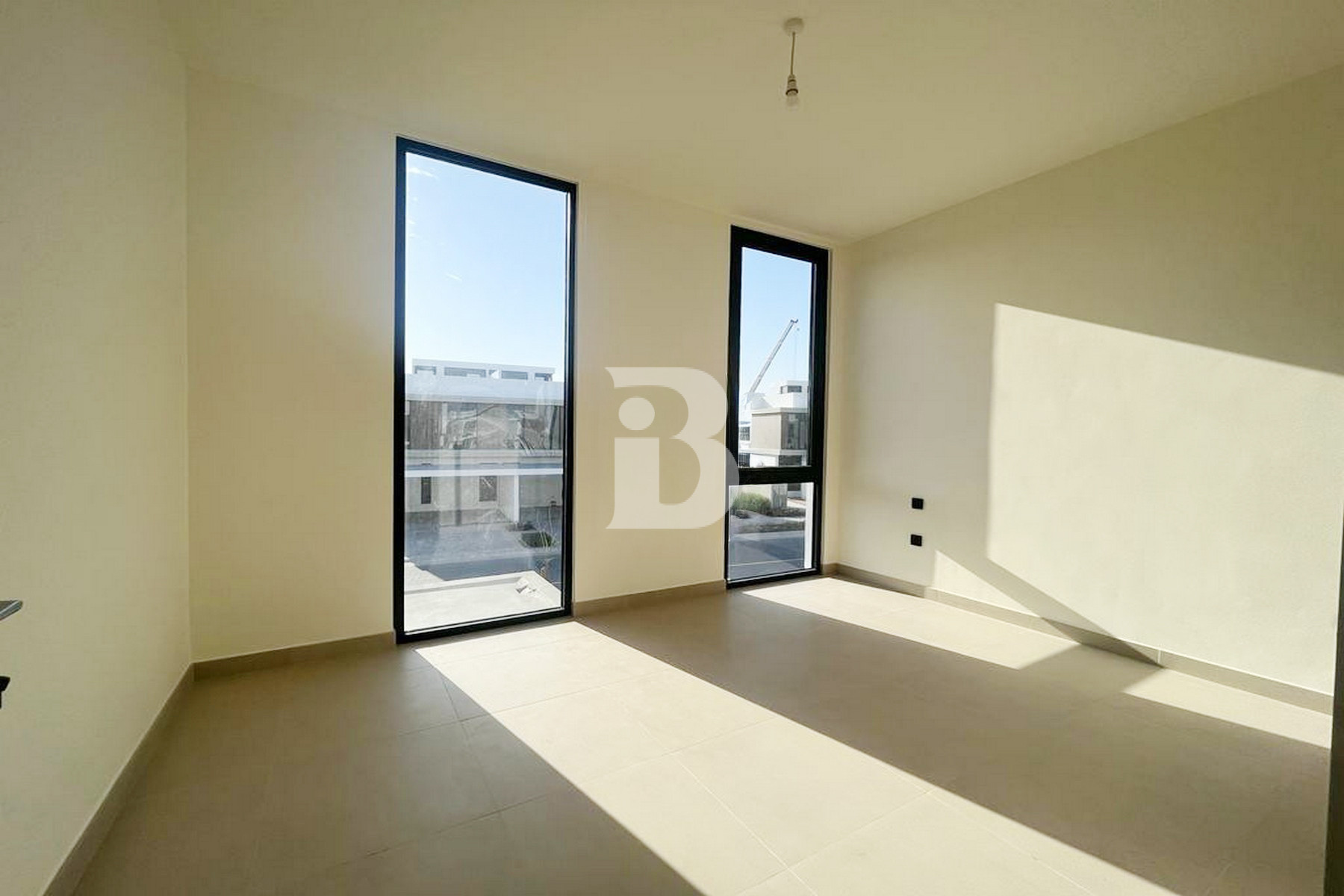 3BR | Furnished | Private Pool | Upgraded