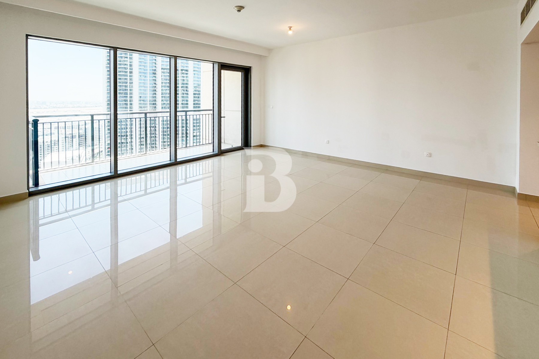 Bright & Spacious | Panoramic Views | Available Now