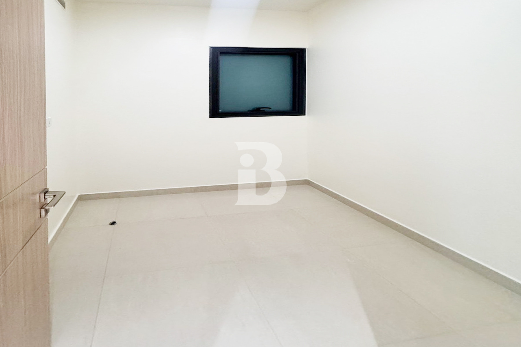 Brand New Building | Unfurnished | Lower Floor