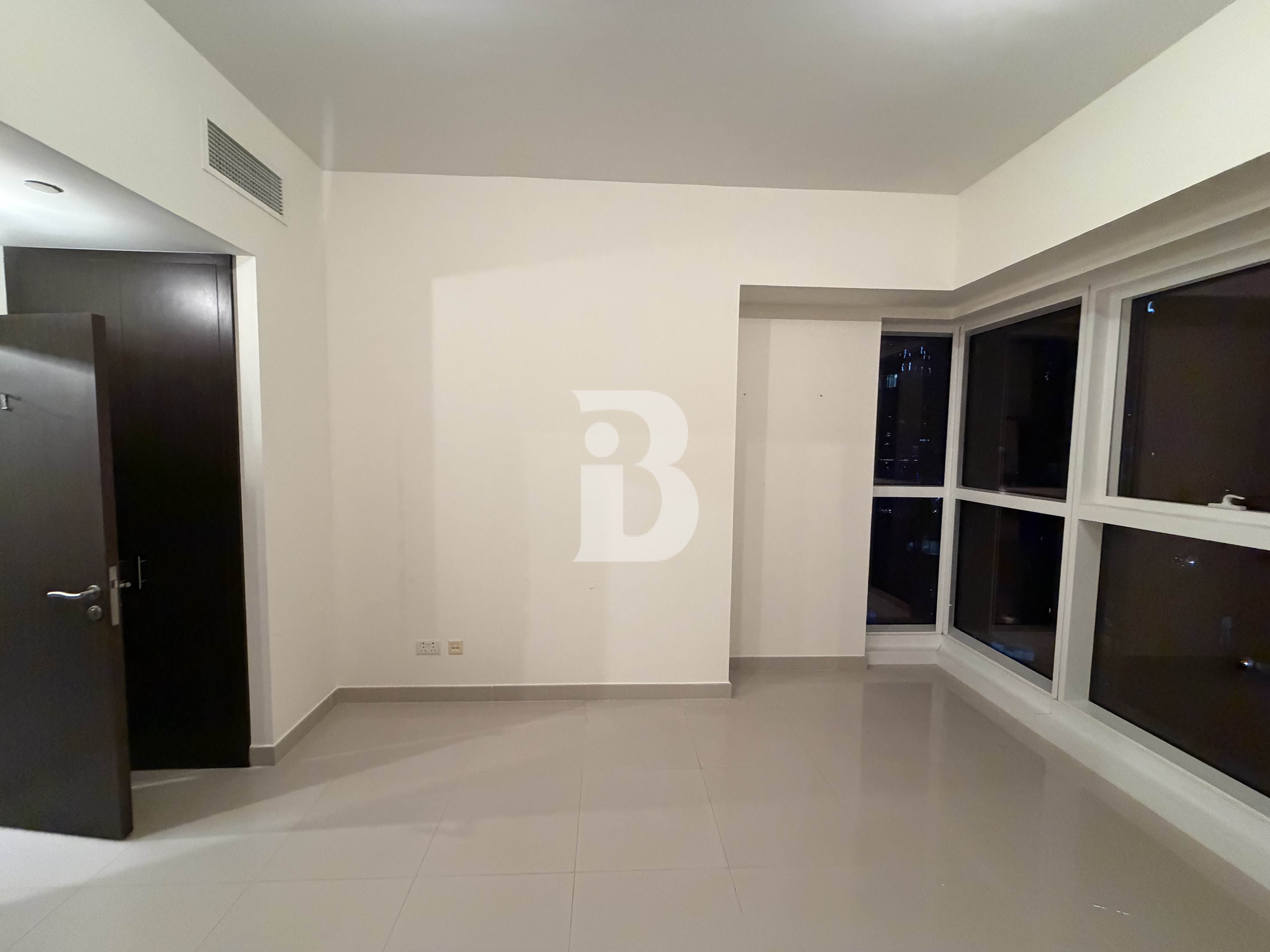 Seaview | 1BR laundry | Gated Community