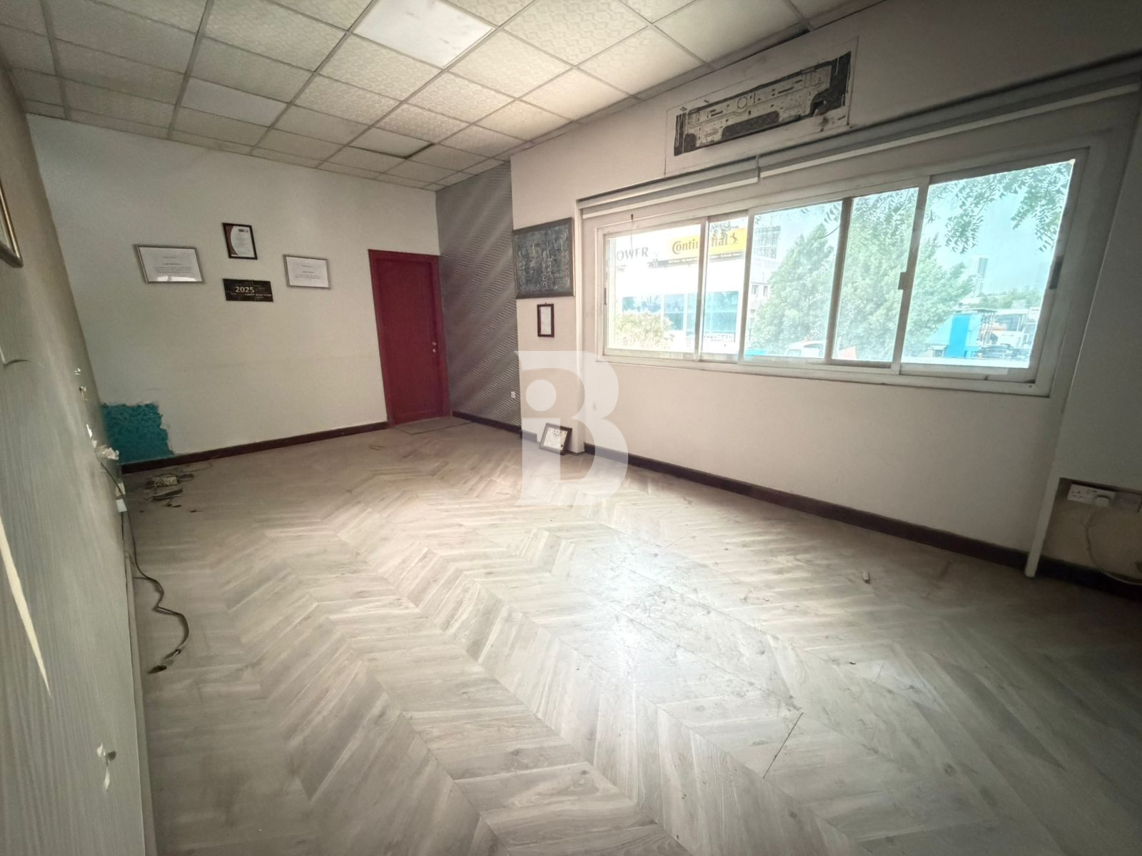 Taxfeee 36303 sqft Warehouse | Prime location