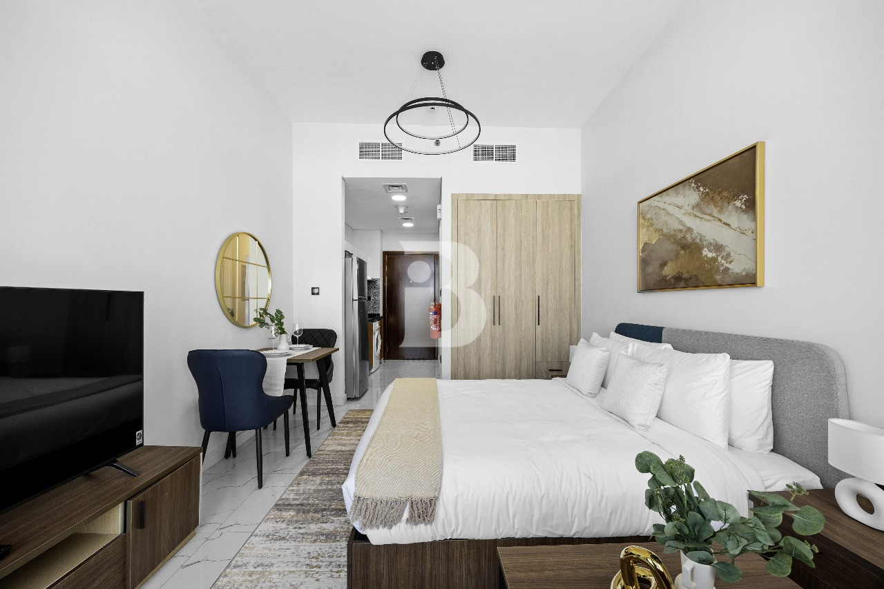 Furnished | Airbnb Style Living | Close to Airport