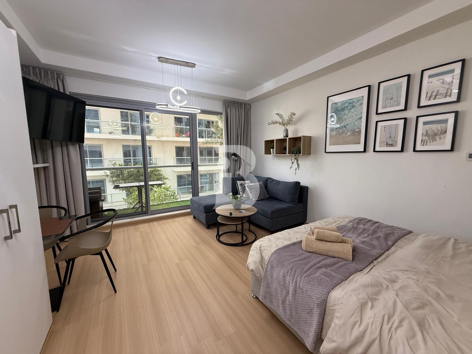 Fully Furnished Studio | Bills & Wifi Included 1