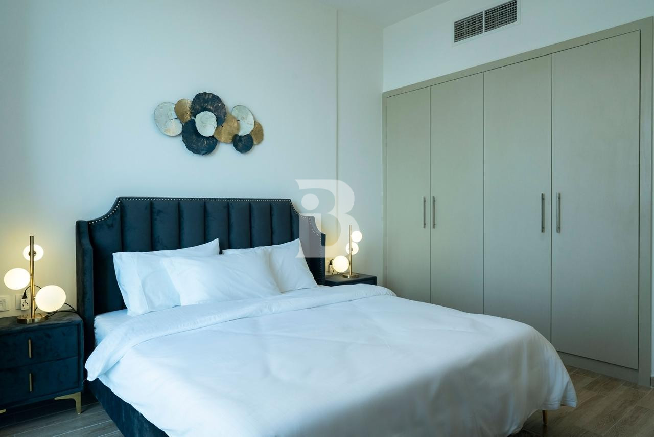 Spacious Living | Furnished | Vacant