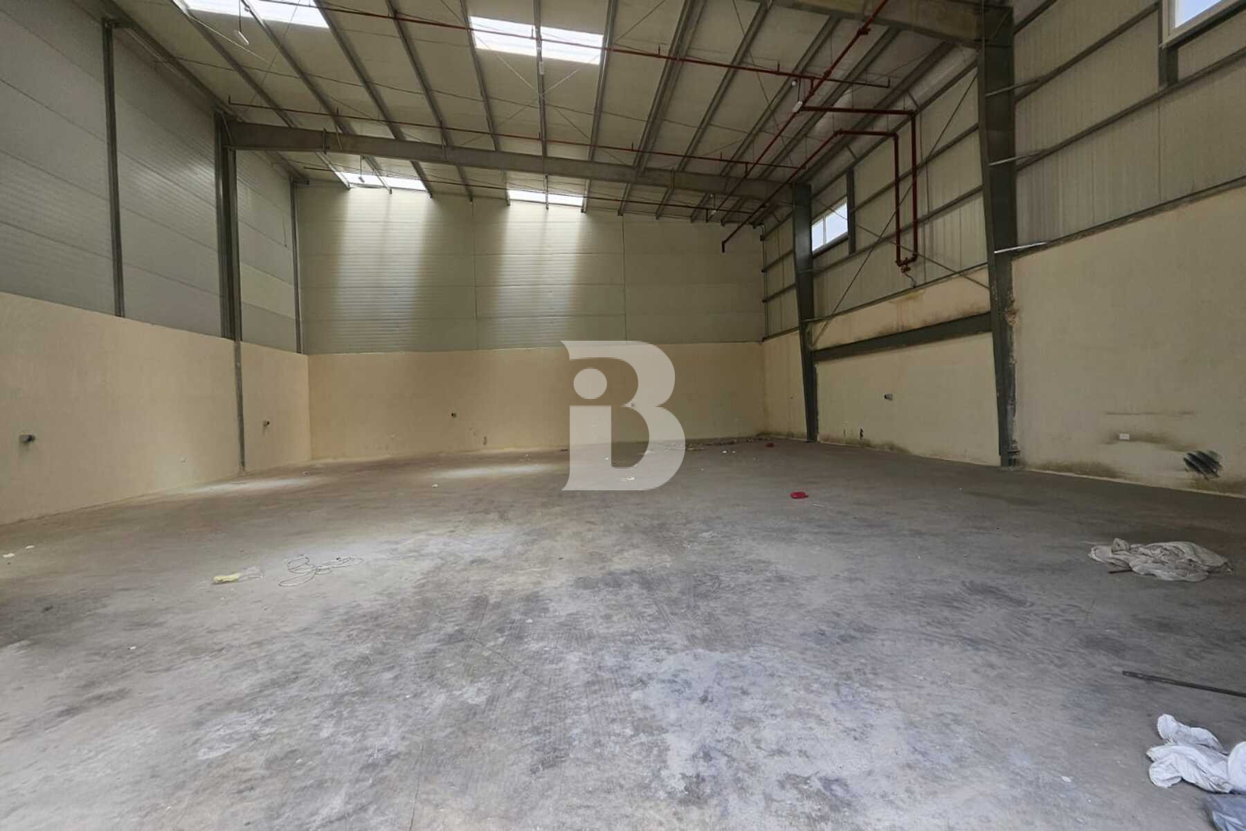 Road-Facing Perfect for Automotive Workshop