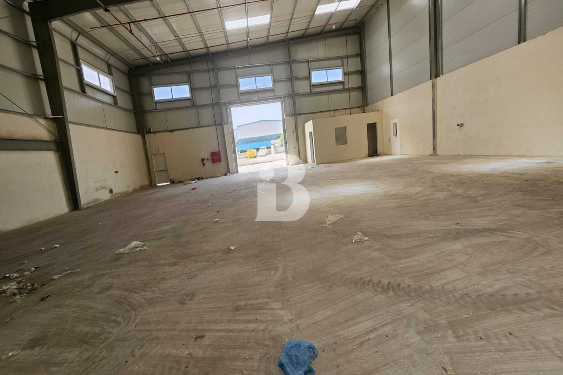 Road-Facing Perfect for Automotive Workshop