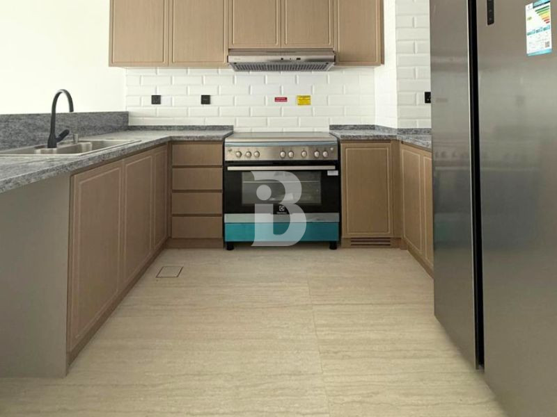 Santorini ⎮ 4 Bedroom ⎮ Ready to Move In