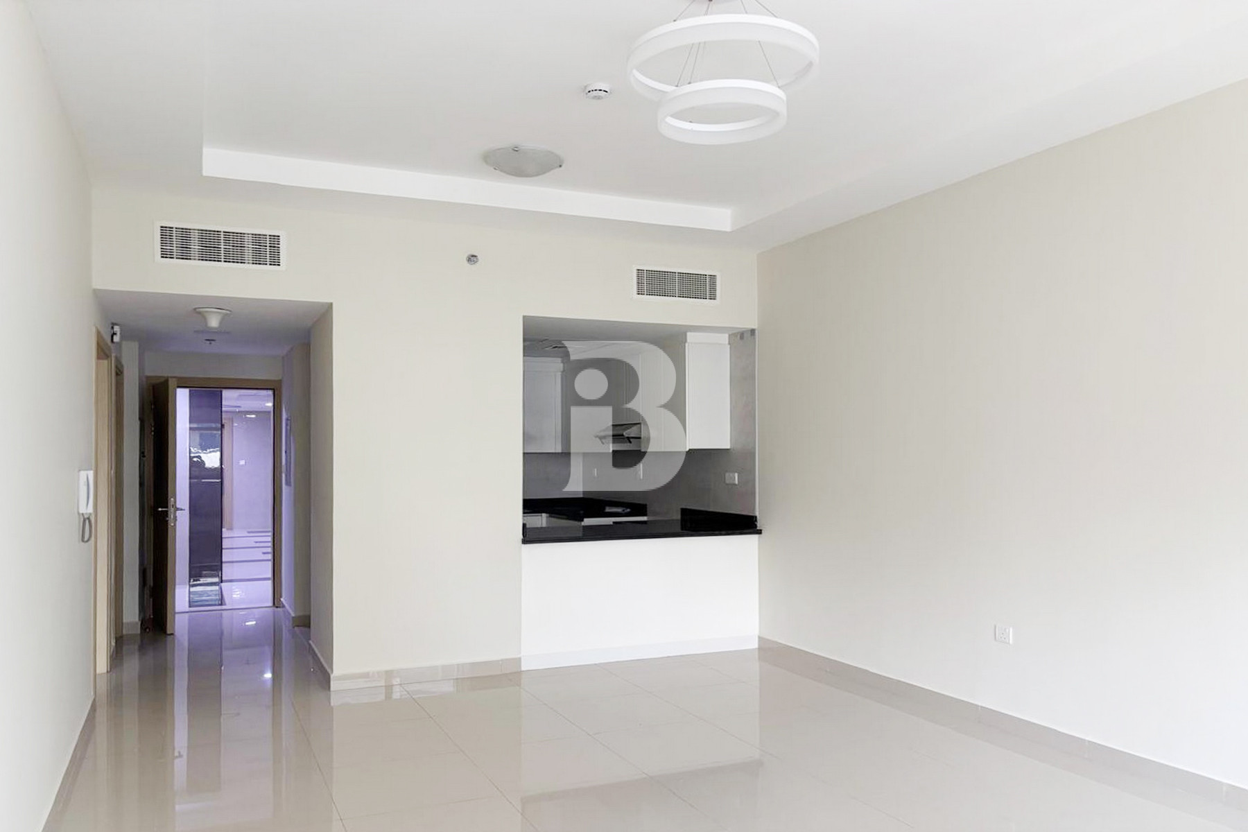 Spacious Huge Apt / High Floor | Ready to move