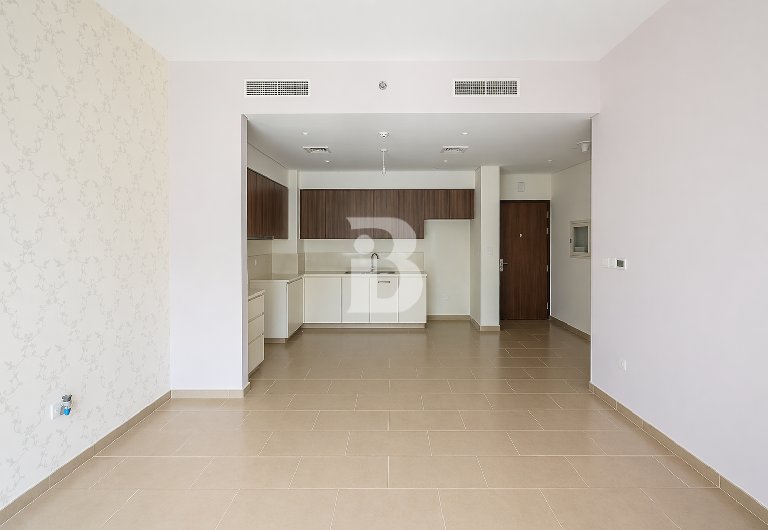 Prime location | Corner layout | Spacious