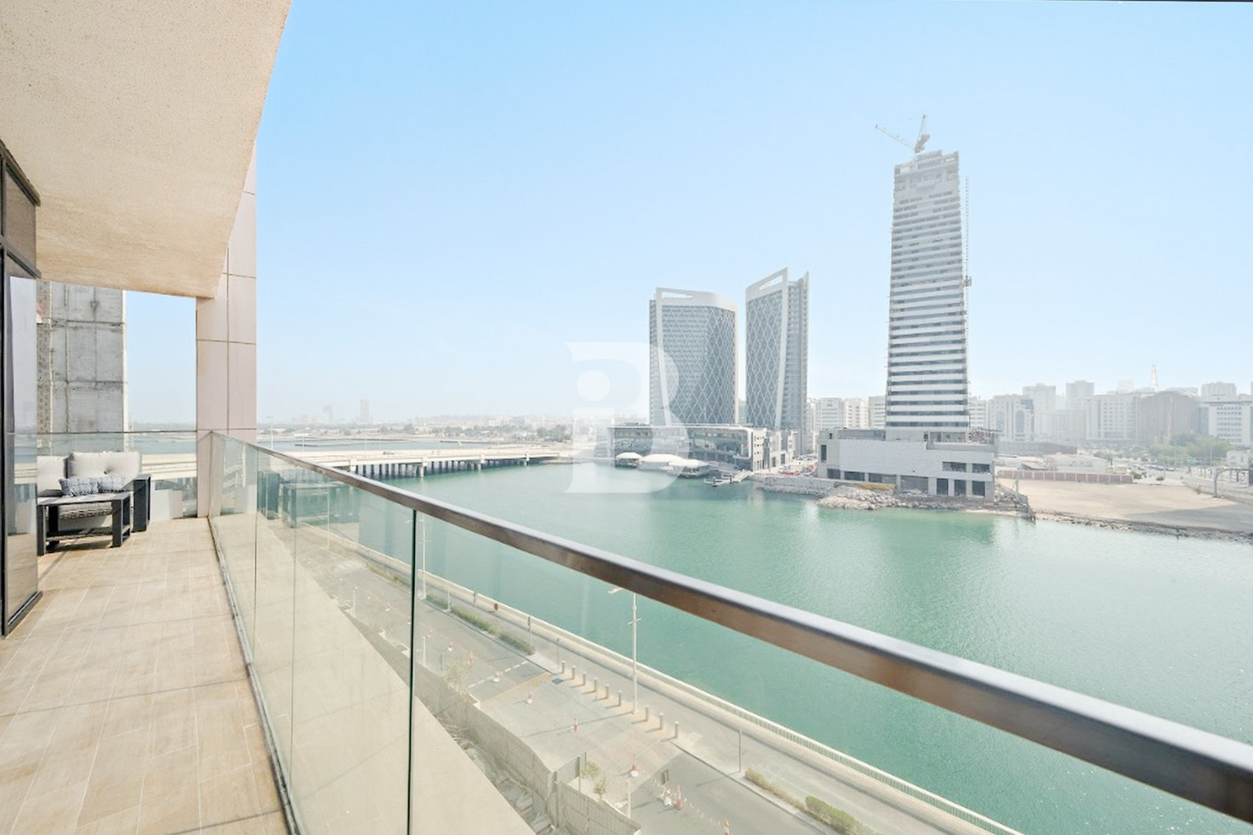 Airbnb-Style | Designer Upgraded | Canal View