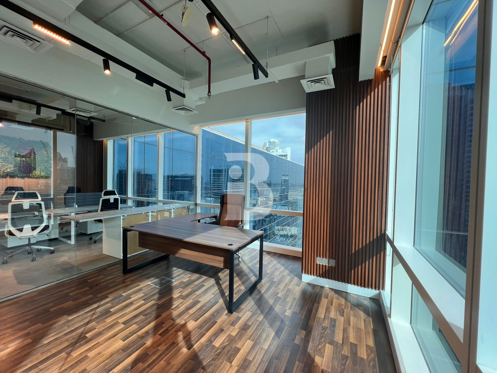 Furnished | Big size single unit | Corner Office