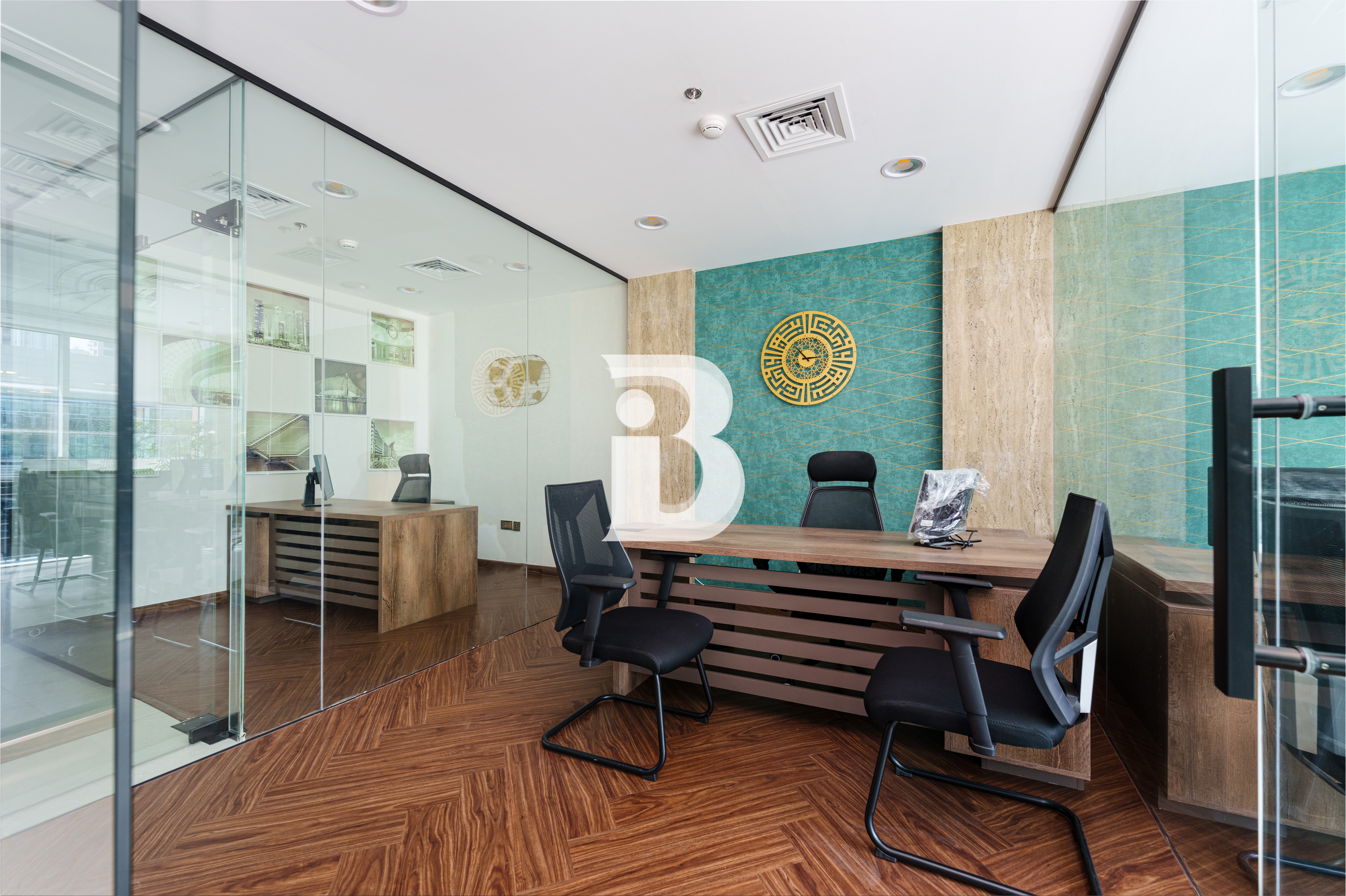FULLY FURNISHED|GRADE A | COURTYARD VIEW