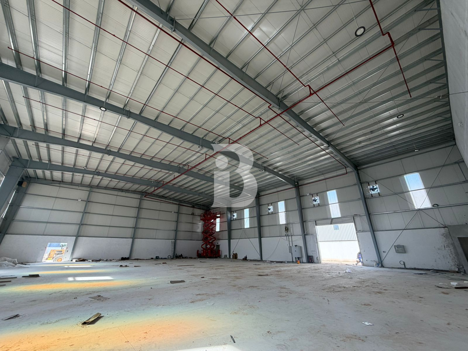 800 KW Power New 48876 sqft Standalone in DIC