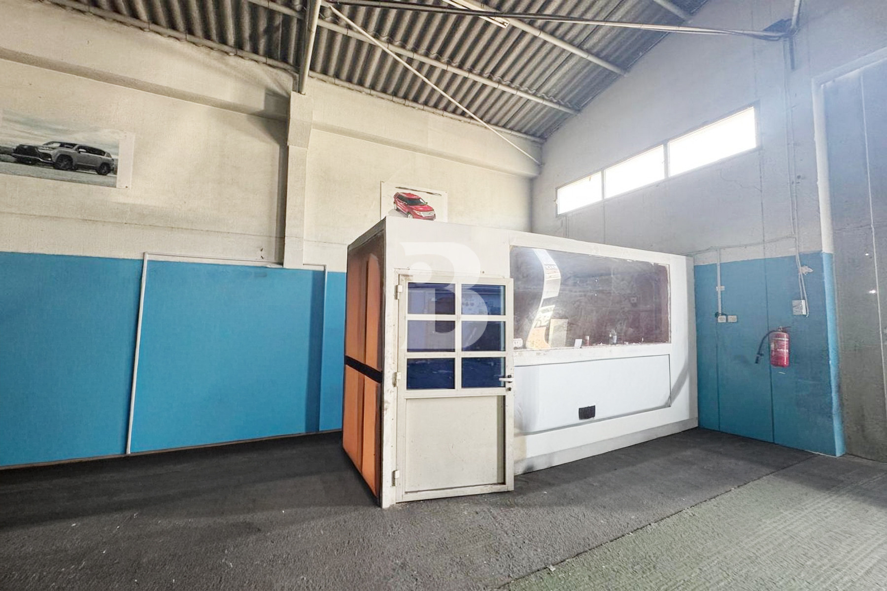 Road Facing | 27k Plot | 1900Kw Power | VOT