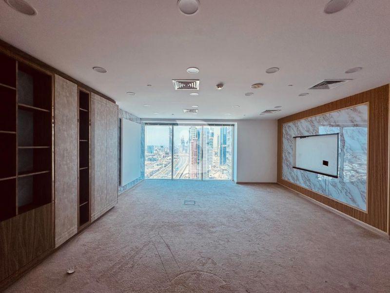 Fitted Office I Near Metro I Shiekh Zayed View