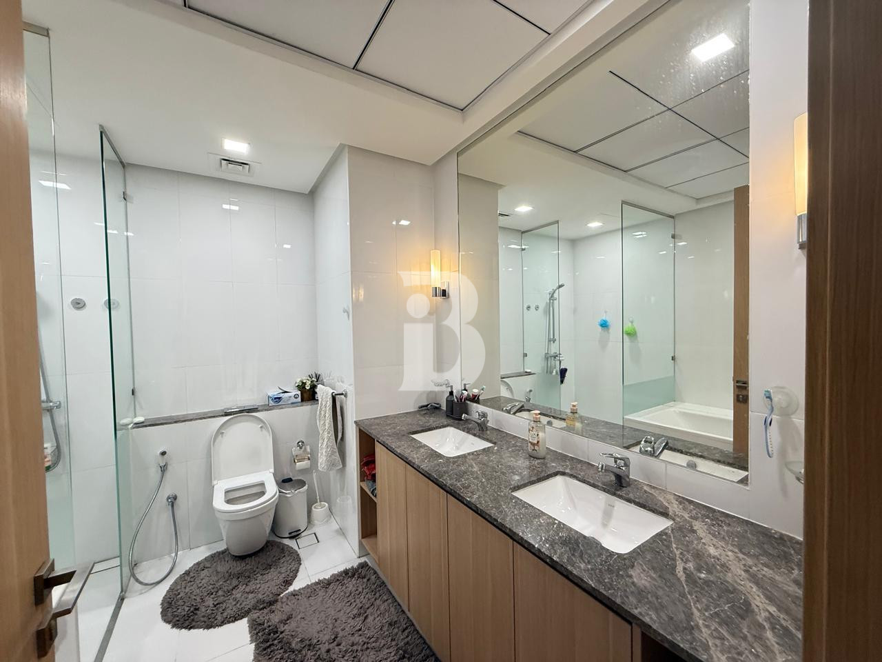 CORNER UNIT | SPACIOUS $ BEDROOM | VASTU UNIT