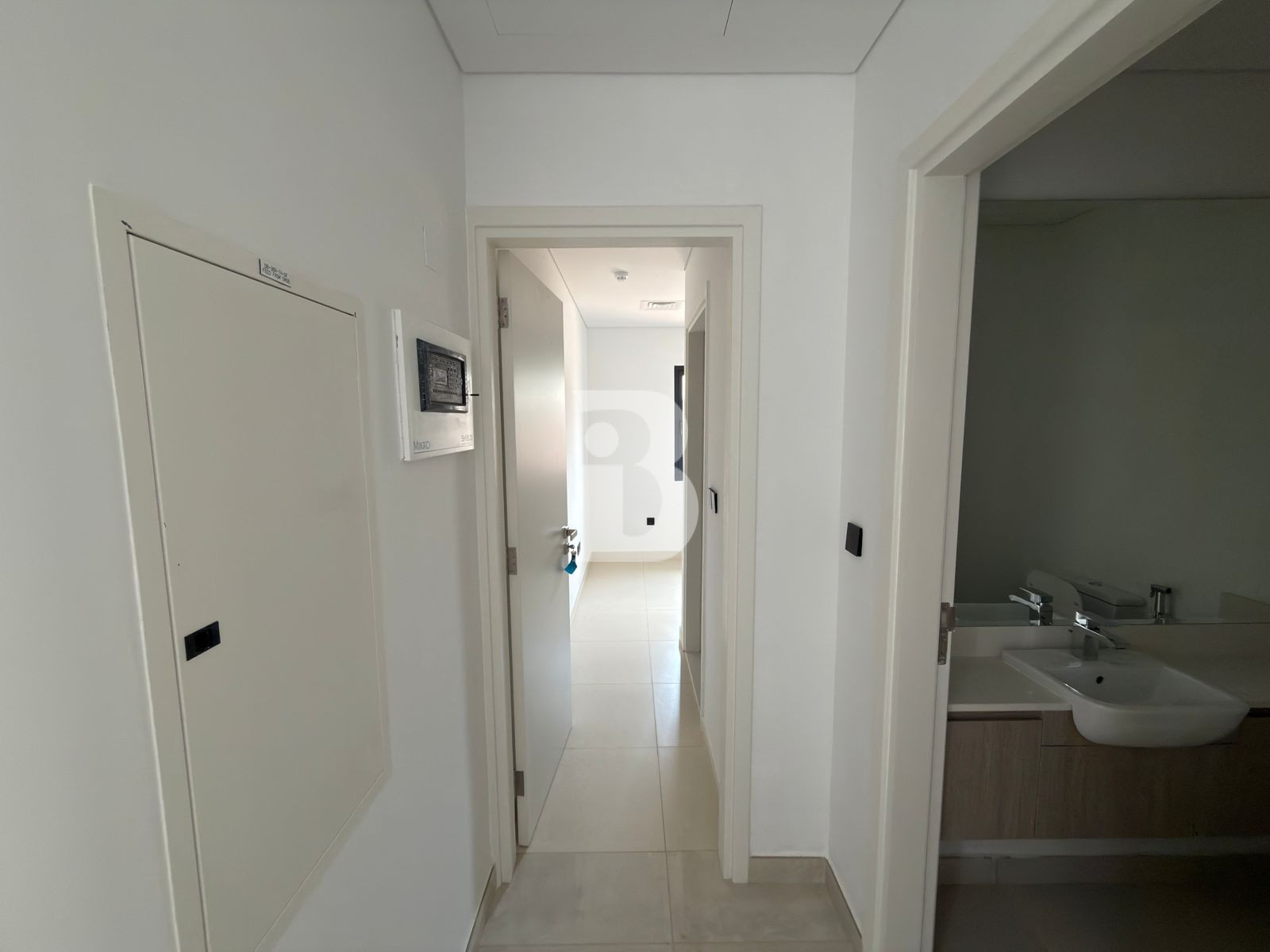Spacious | Beach Access | Community living