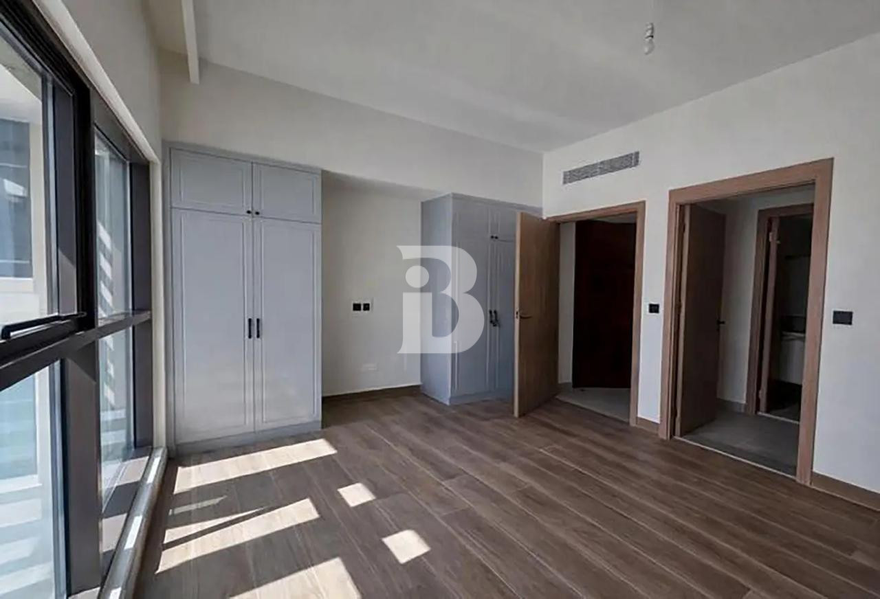 5 Bedroom – Costa Brava | Middle Corner Townhouse