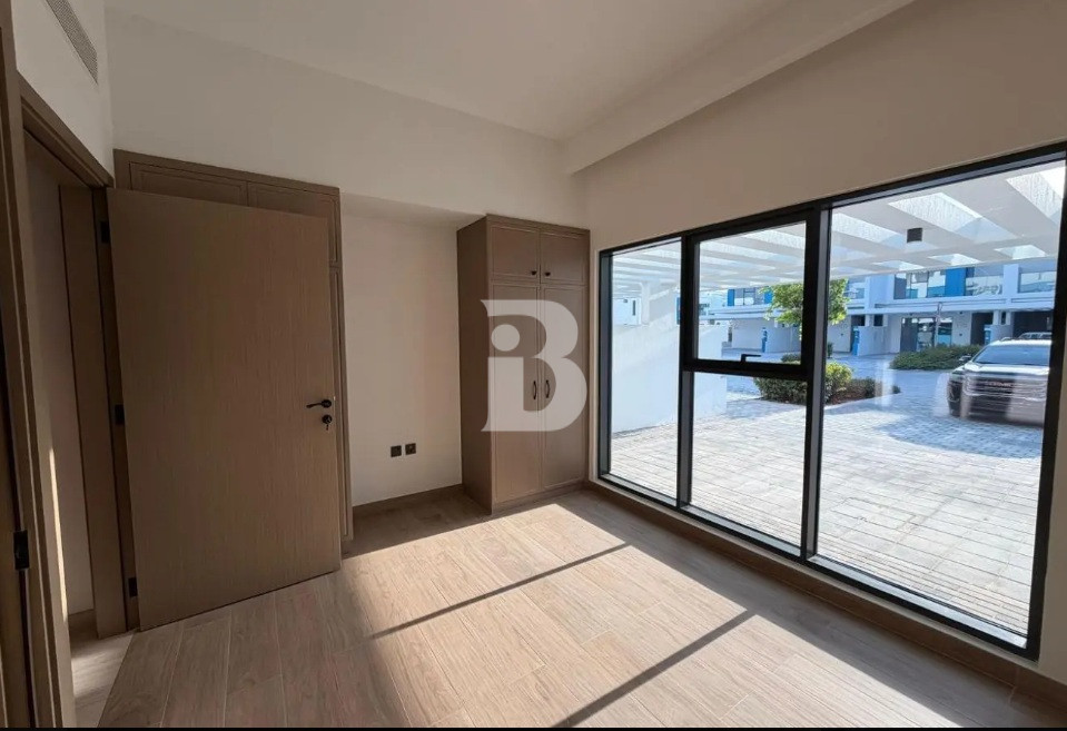 Ready to move in | Available 4 BHK | Brand new