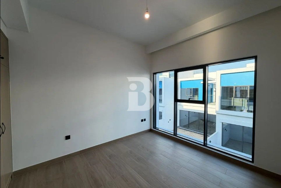 Ready to move in | Available 4 BHK | Brand new