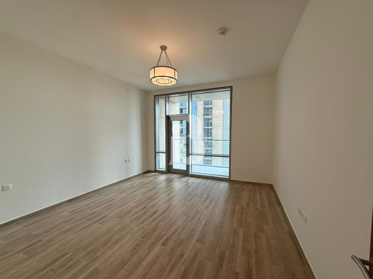 Prime location | Vacant | Multiple Cheques