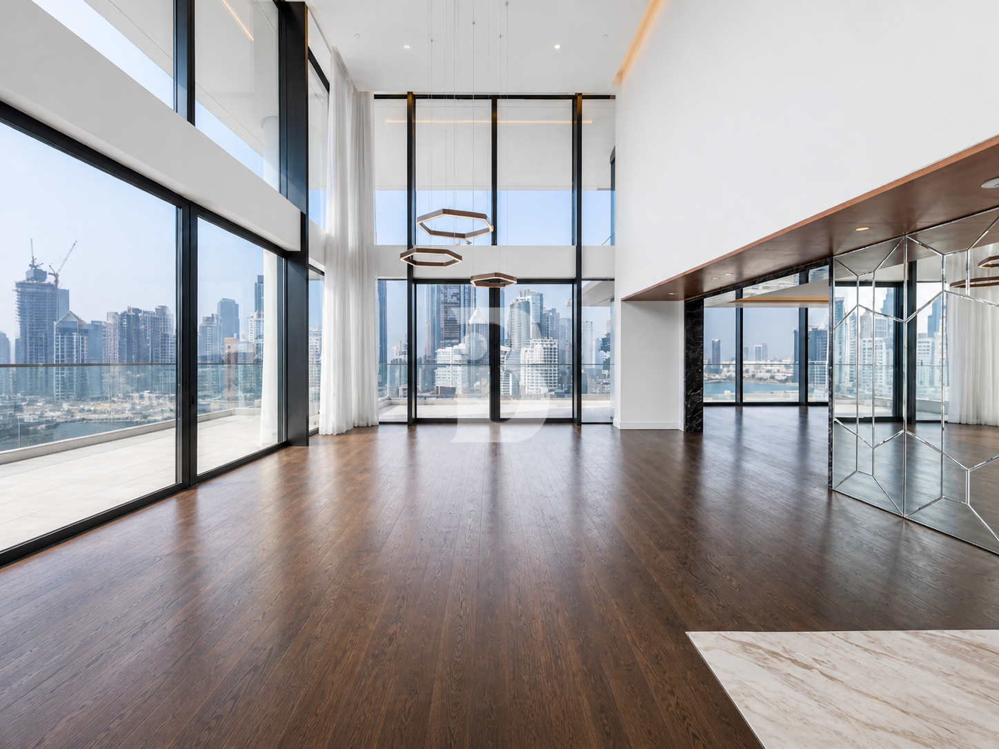 4BR DUPLEX | HIGH FLOOR | LUXURIOUS