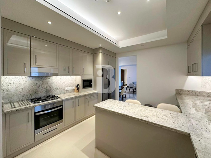 Vacant | Mid Floor | Ready to Move