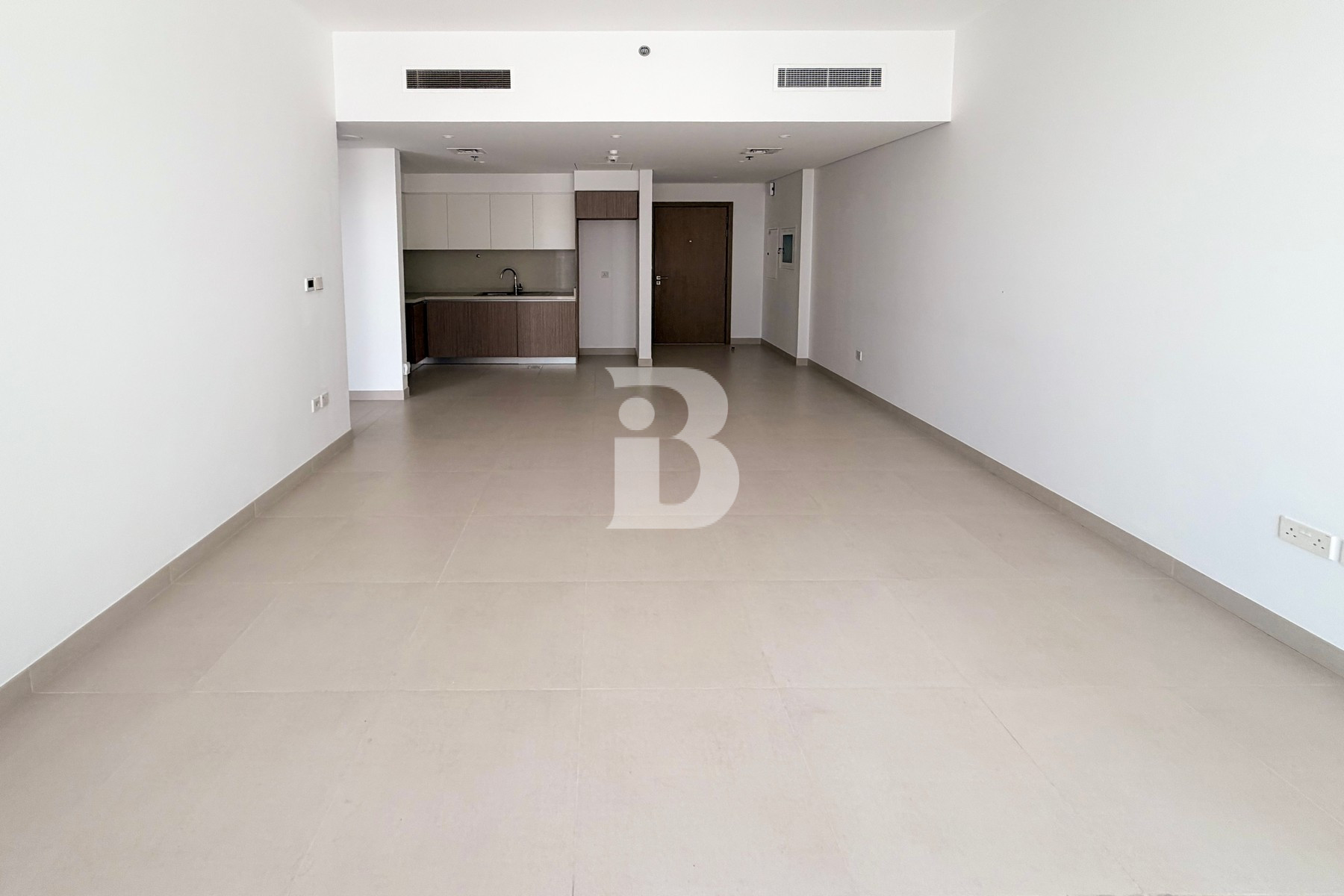 Exclusive | Marina View | Available