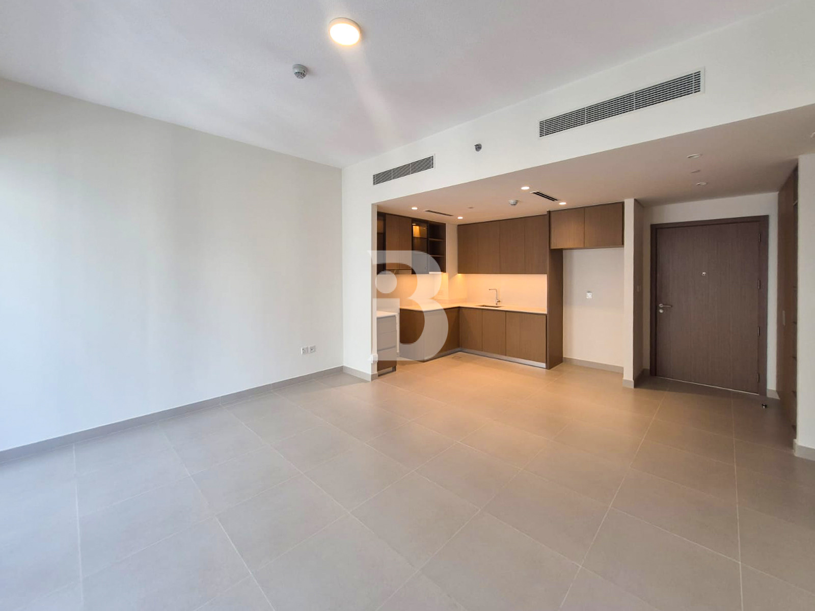 Exclusive Layout | Unfurnished | High Floor