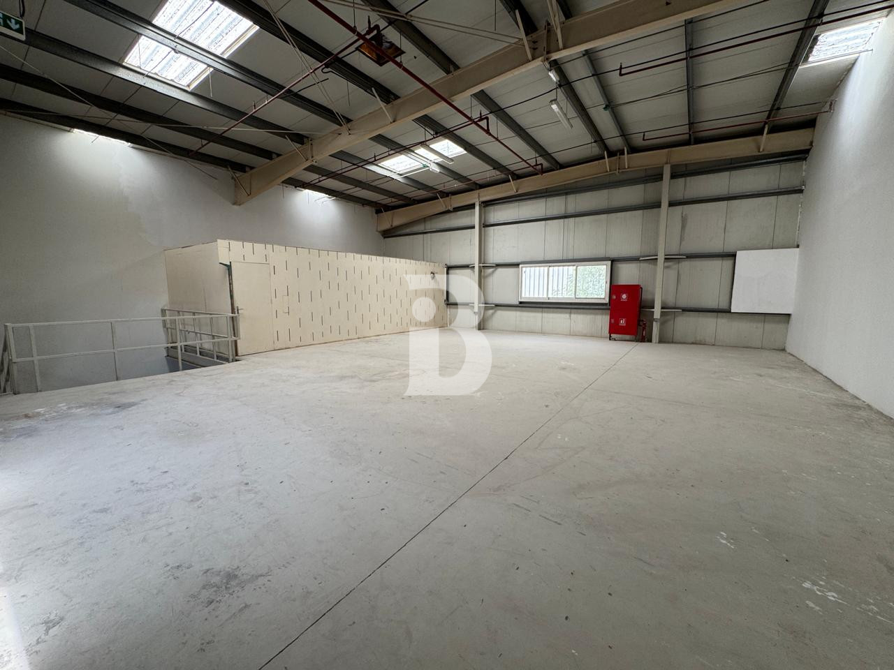Prime Warehouse|Main Road Access|Easy Entry & Exit