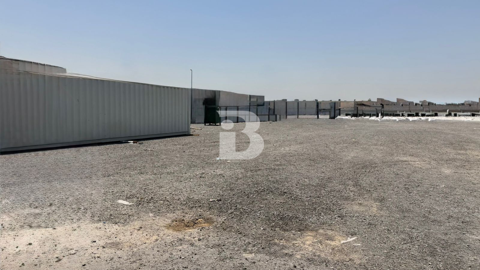 LAND FOR RENT 100,000 SQ FT @ 20/ SQ