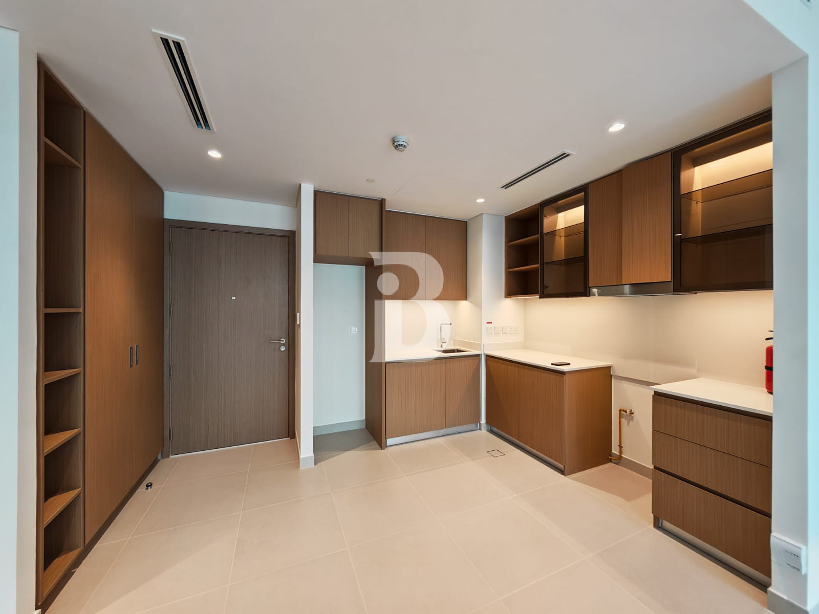 Brand New | Attractive price| Rented