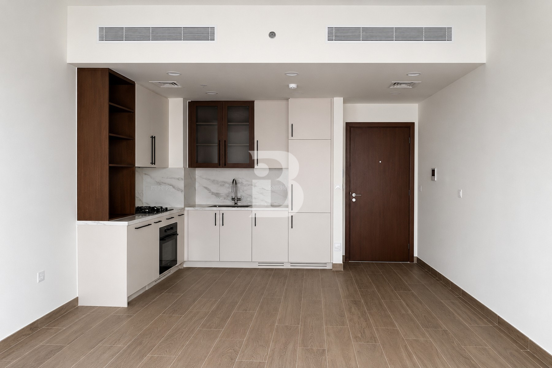 Brand New | Ready to Move In | Prime Area