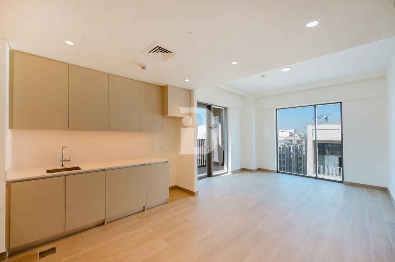 Investor's Deal | Beach Access | Community View