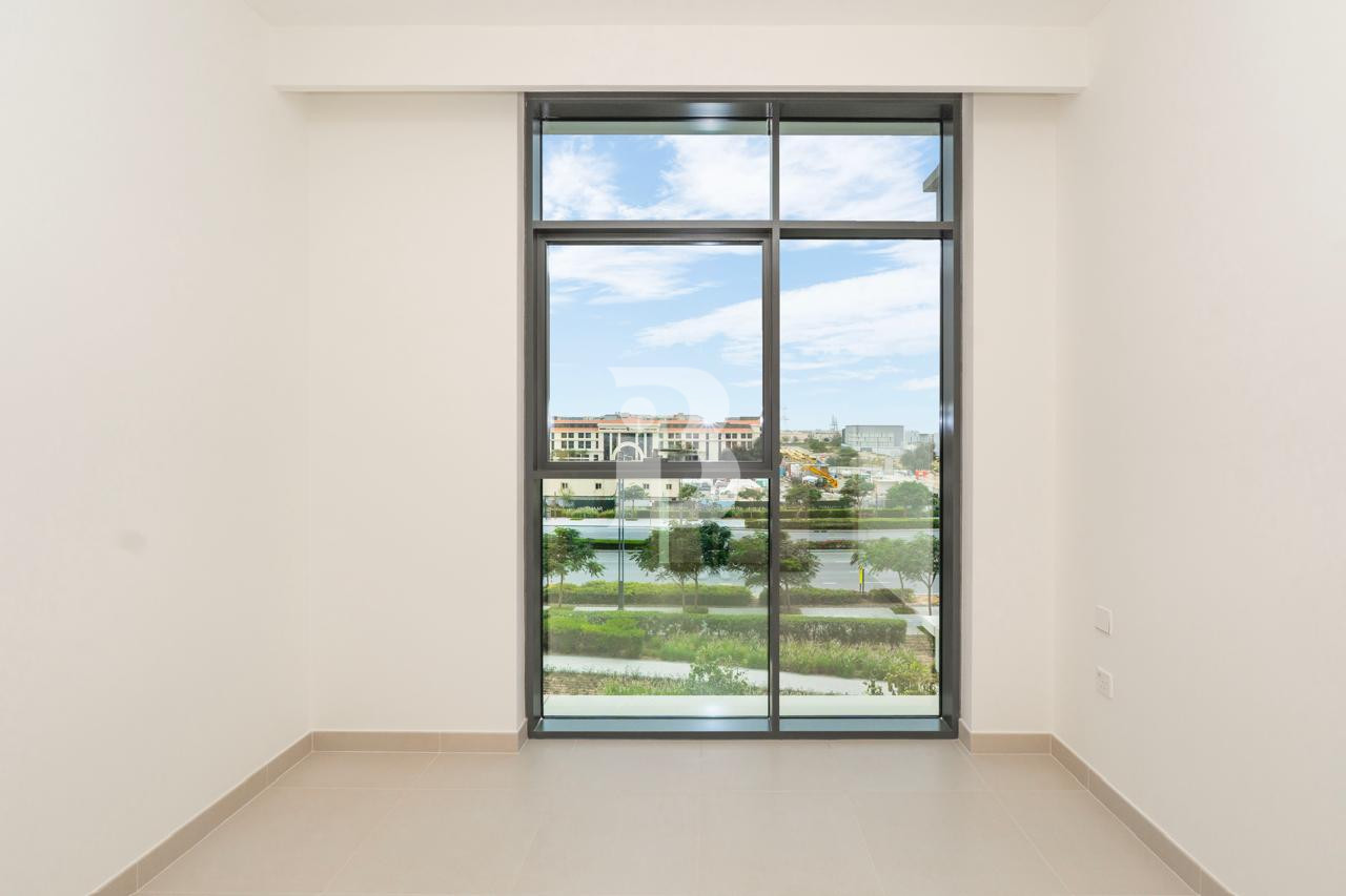 Freshly delivered 1BHK  |Golf Community