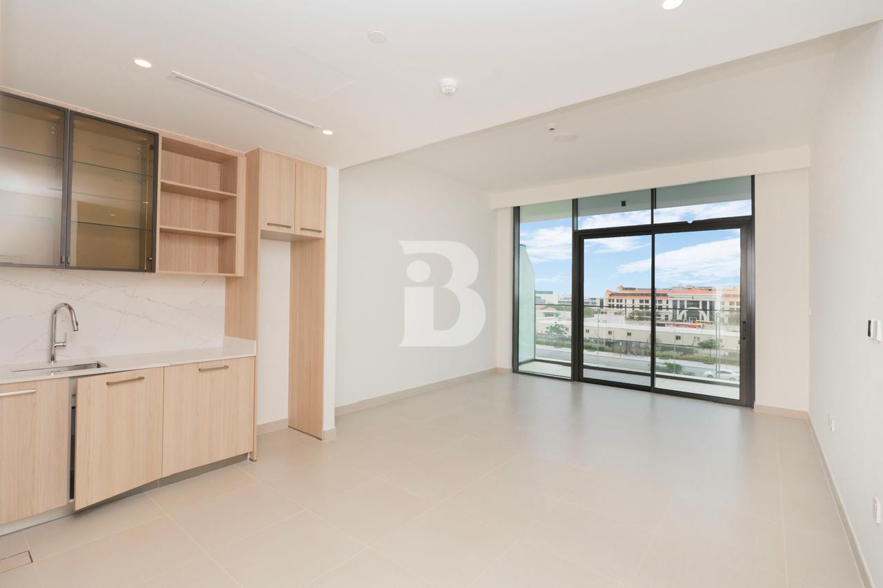 Golf Community | Brand new | Ready to Move