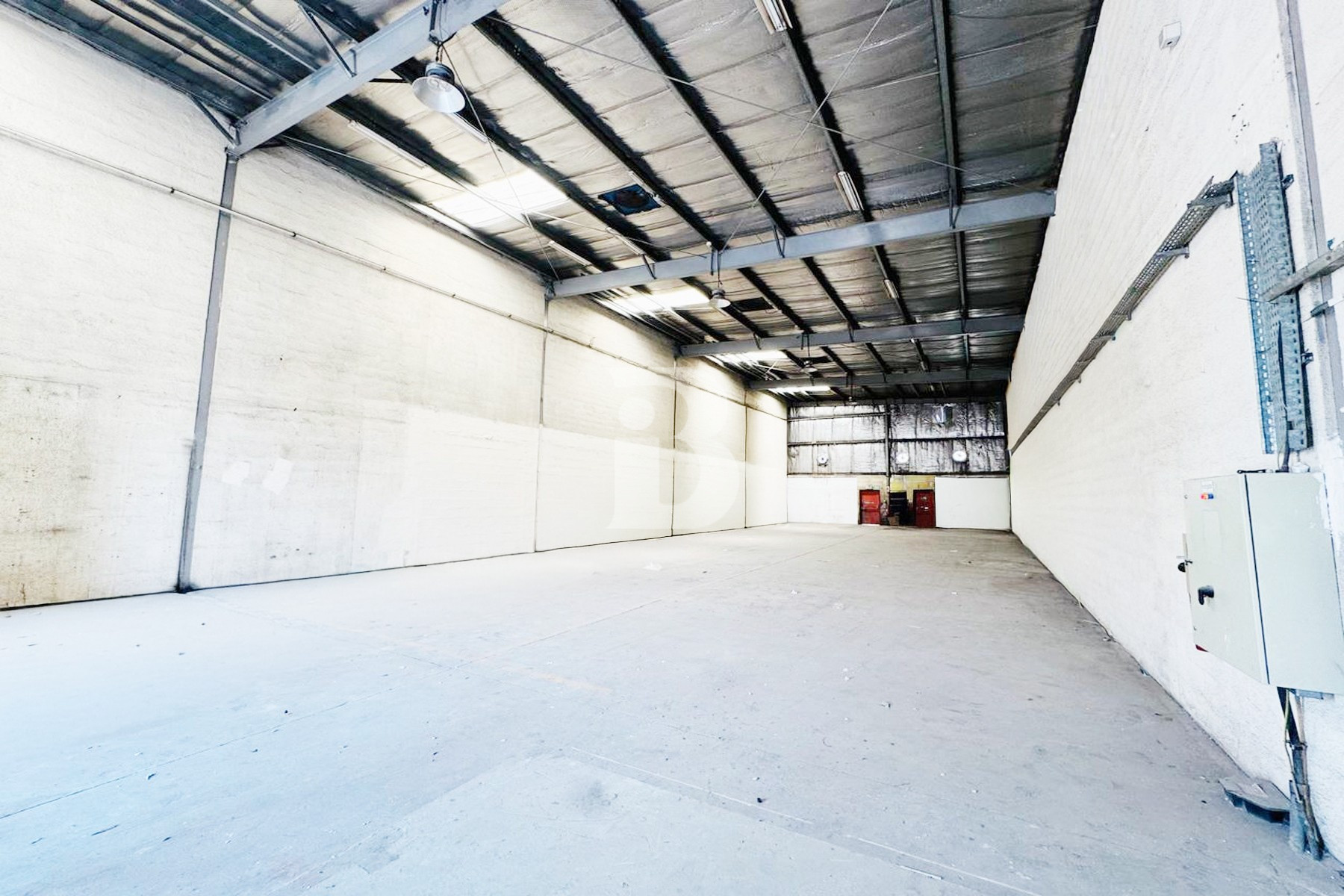 Showroom| Prime Location | Main Road Facing