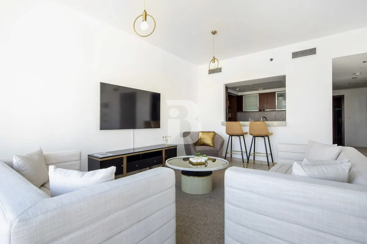 Park Island Living | Furnished | Vacant
