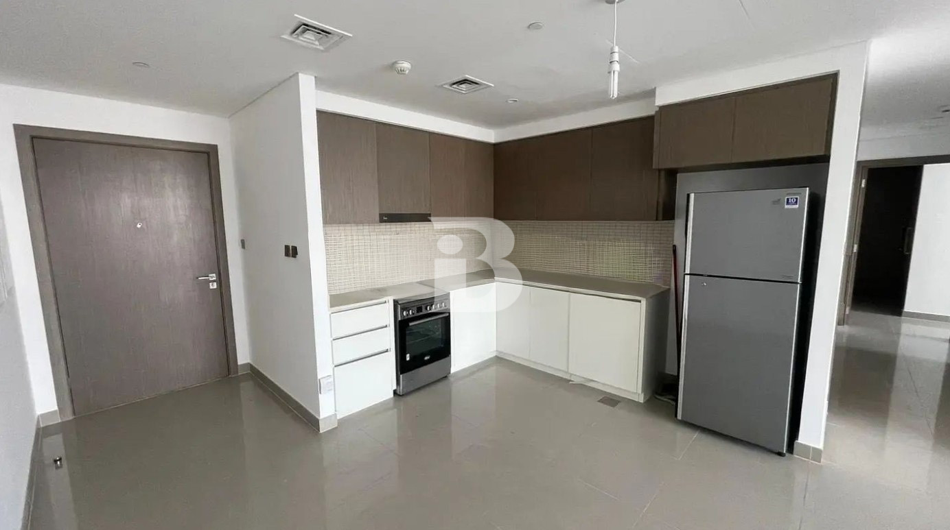 High Floor | View of Creek Tower | Vacant
