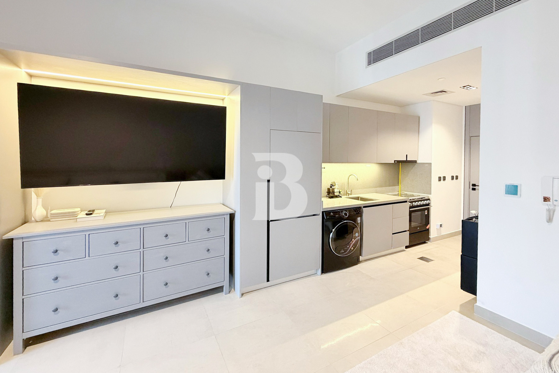 Ready To Move | Fully Furnished | Low floor