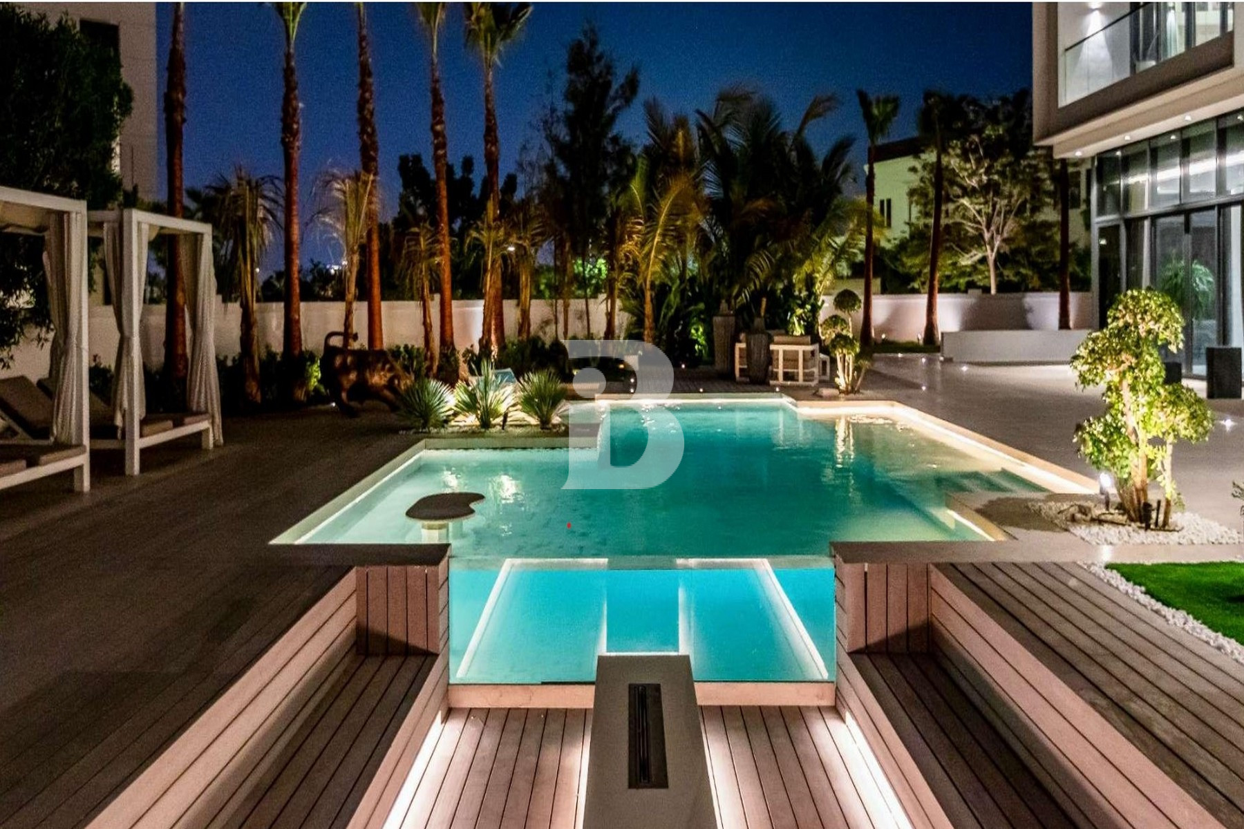7 Bedroom Villa Along the Golf Course