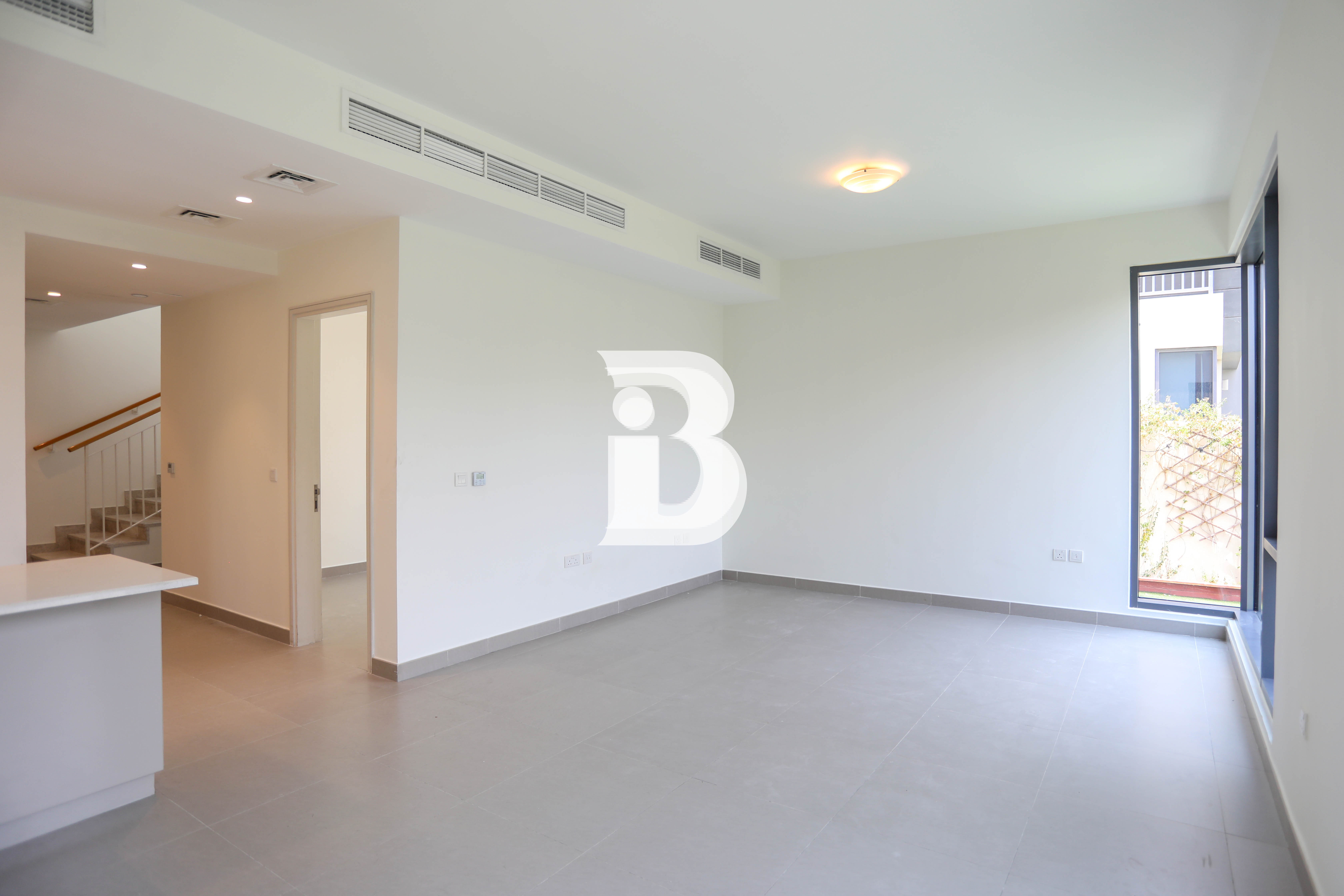 Single Row | Spacious Plot | Vacant