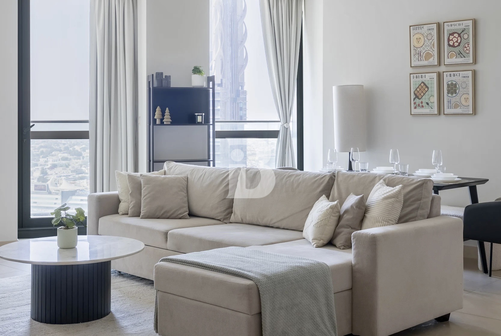Exclusive | Minimalist Design |   Vacant